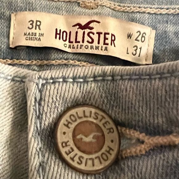 Hollister size 3 light wash high rise skinny jeans - Picture 5 of 5